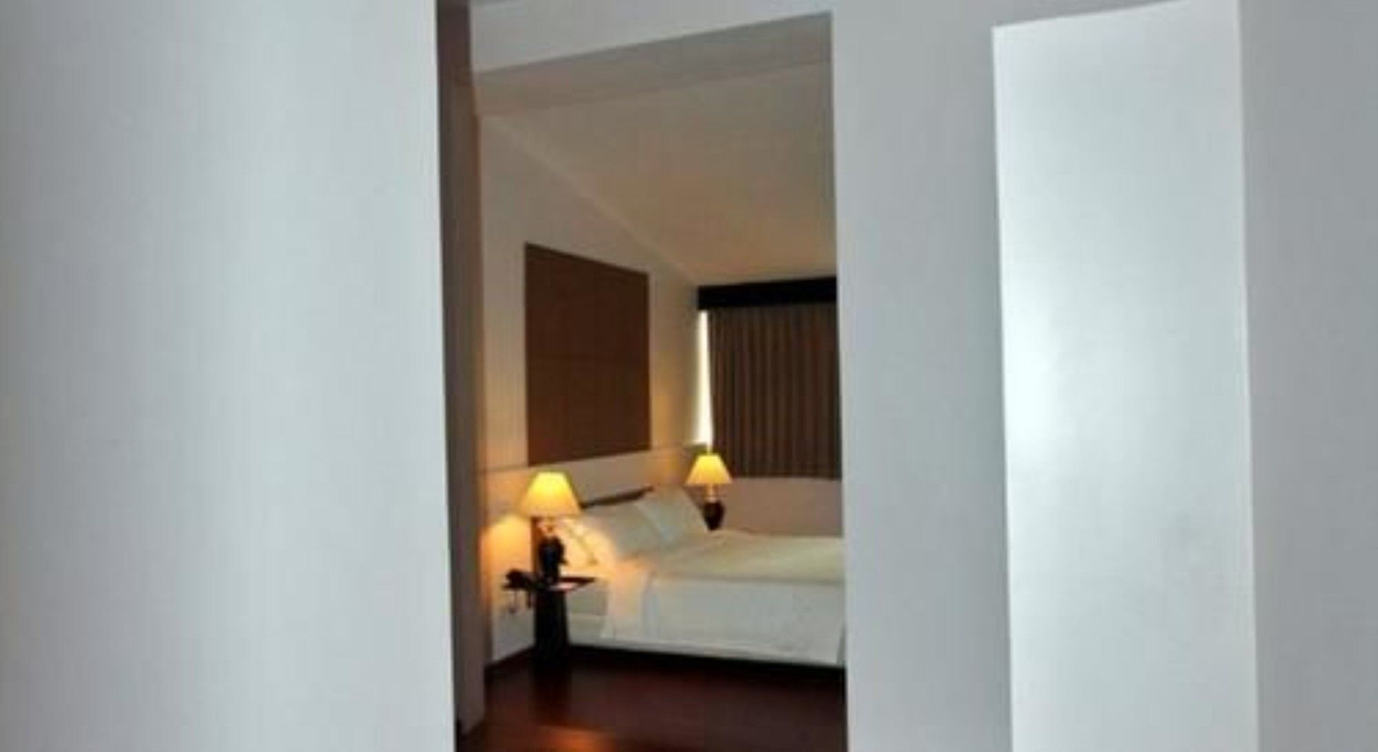 Hotel Novel Γιανγκόν Εξωτερικό φωτογραφία